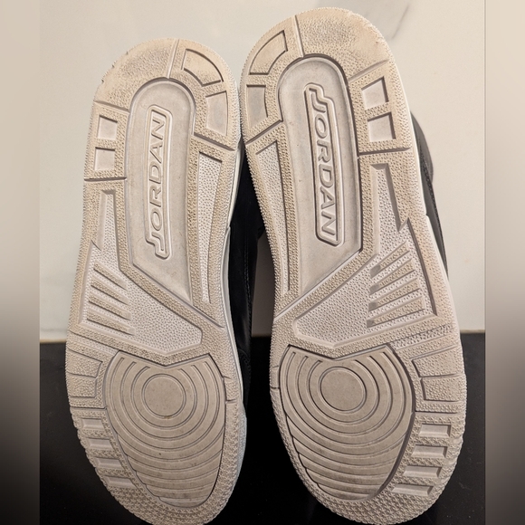 Nike Air Jordan 3 Retro BG 'Cyber Monday’ GS Sneakers Size 6.5Y MSRP $140 - Picture 7 of 9